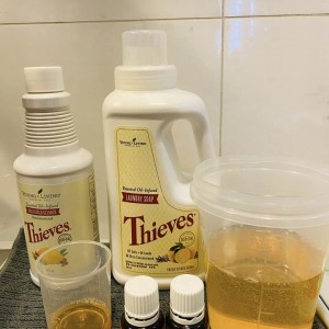 盜賊洗衣液１支變３支＊